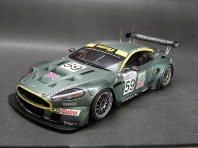 Aston Martin DBR9